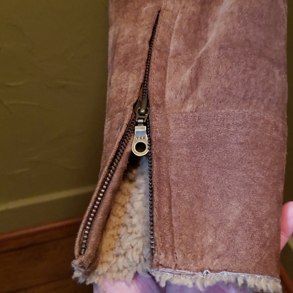 Coat - Picture 5 of 5